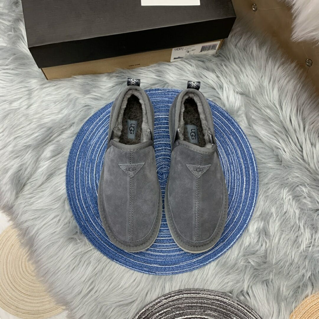 Grey Men’s Slip-On Low-Top Sneakers — New Arrival | In Stock