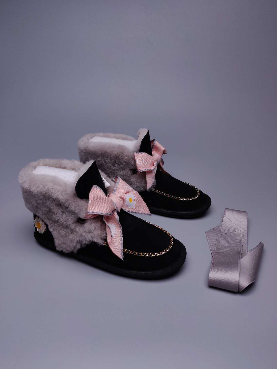 Daisy Chain Ribbon Snow Boot — Black | New Arrival | In Stock