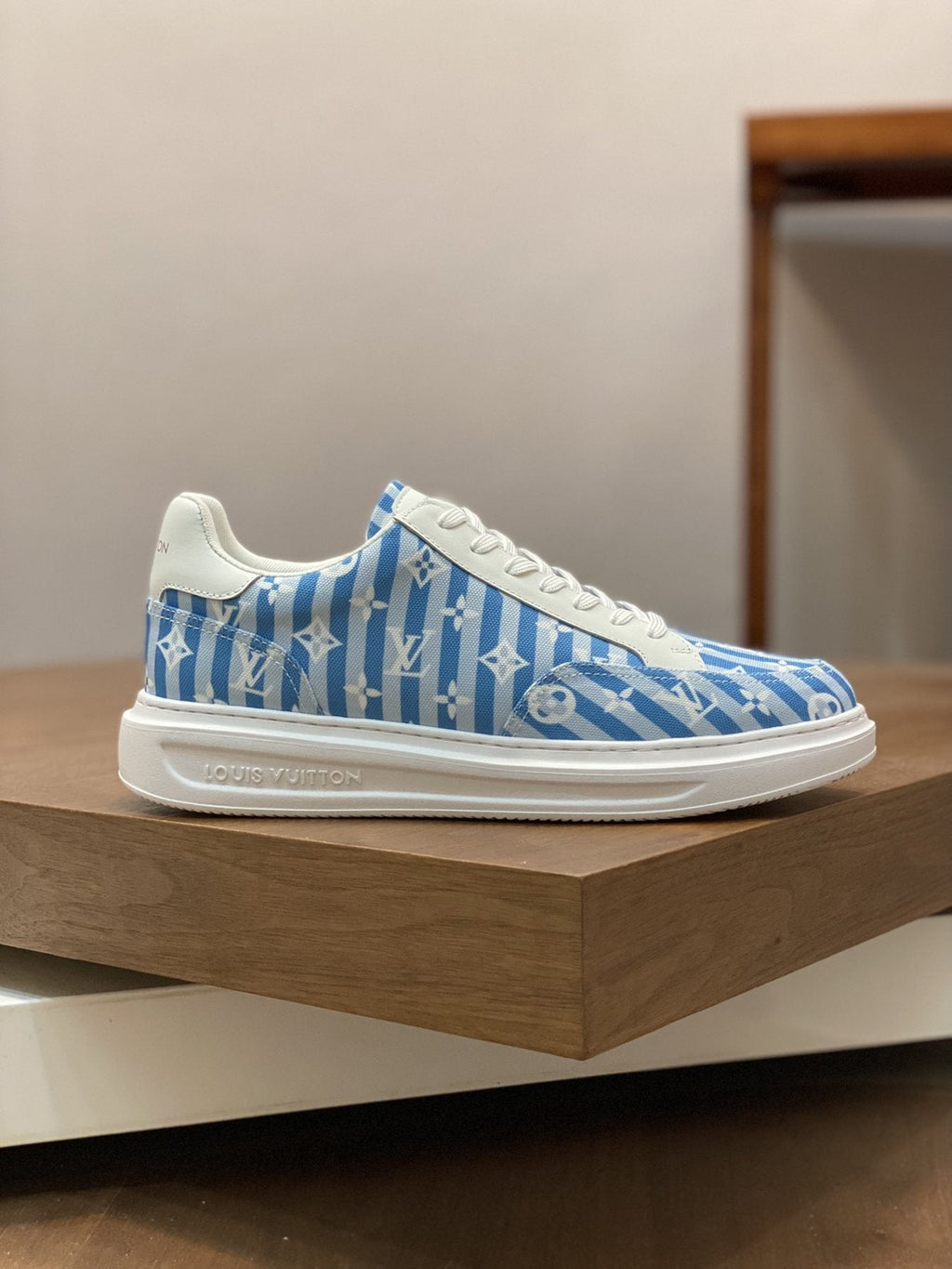 Louis Vuitton Monogram Low-Top Sneakers - White Rubber Sole